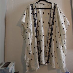 Blue and Cream Patterned Cardigan